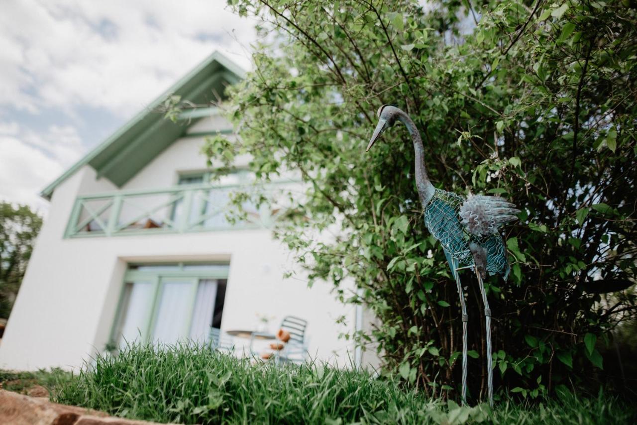 Cukormadar Vendeghaz Lovas Villa Buitenkant foto