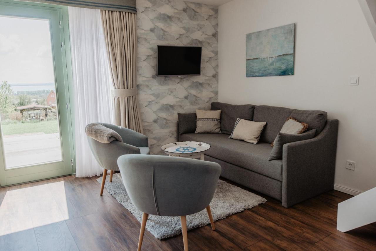 Cukormadar Vendeghaz Lovas Villa Buitenkant foto